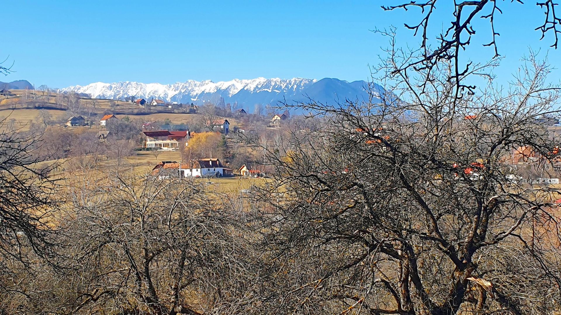 Bran-Sohodol, casă bătrânească cu utilități și teren 4039mp, comision zero. - Poză 7