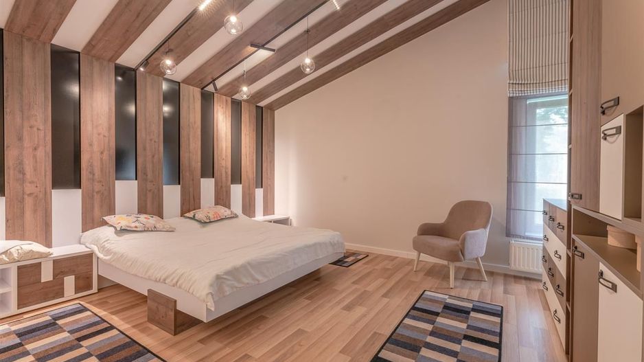 Calitate si confort in Cristian - Poză 12