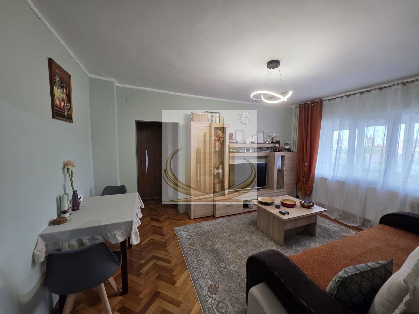 Apartament 3 camere de vânzare – Gheorghe Lazăr - Poză 1