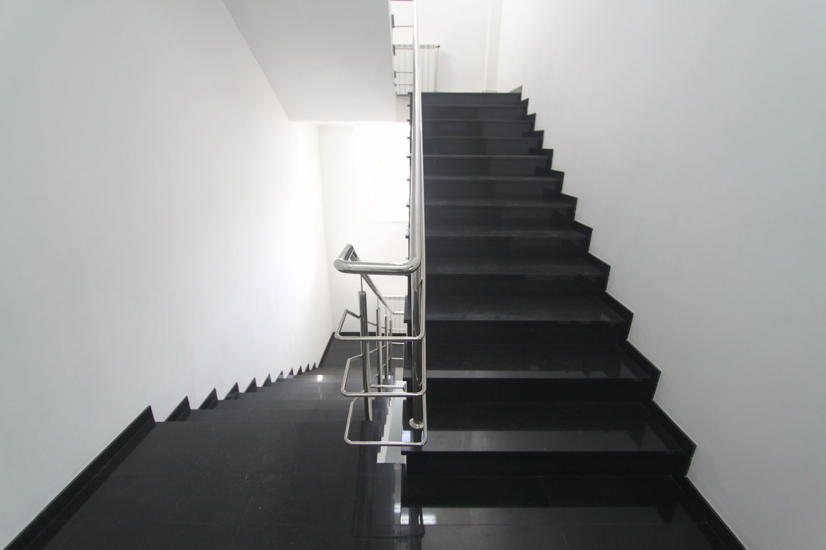 Spatiu birouri- 526mp -4734 euro/luna+TVA - zona Semicentrala - Poză 16