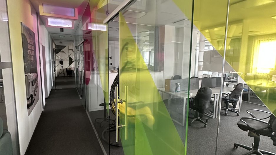 Spațiu  inchiriat   birouri   316 mp - Poză 17