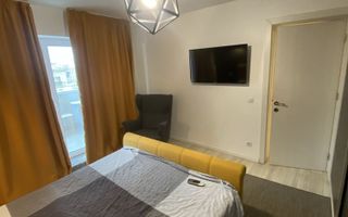 Inchiriere apartament 3 camere Unirii - Poză 2