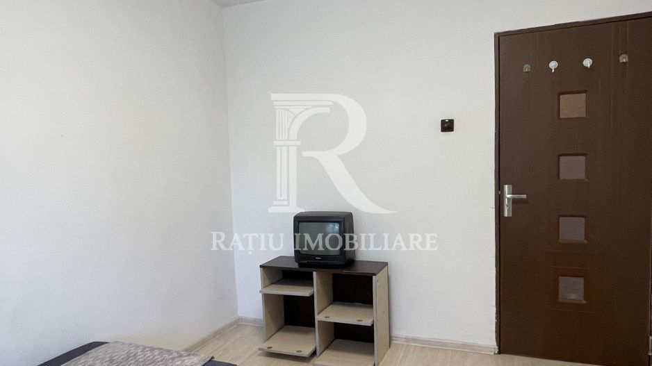 Apartament cu 3 camere | Echipe de muncitori | Rogerius | Oradea - Poză 10