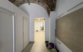 Proprietate ultracentrală cu potențial mixt – 1285 mp, acces dublu - Poză 9