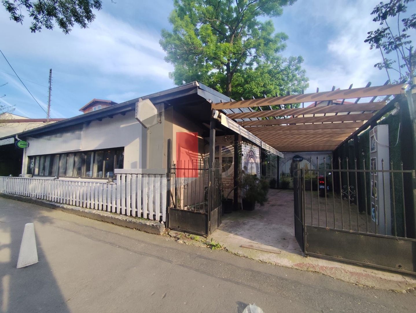 Spatiu comercial de inchiriat in zona Berceceni (Bulevard) - Poză 2