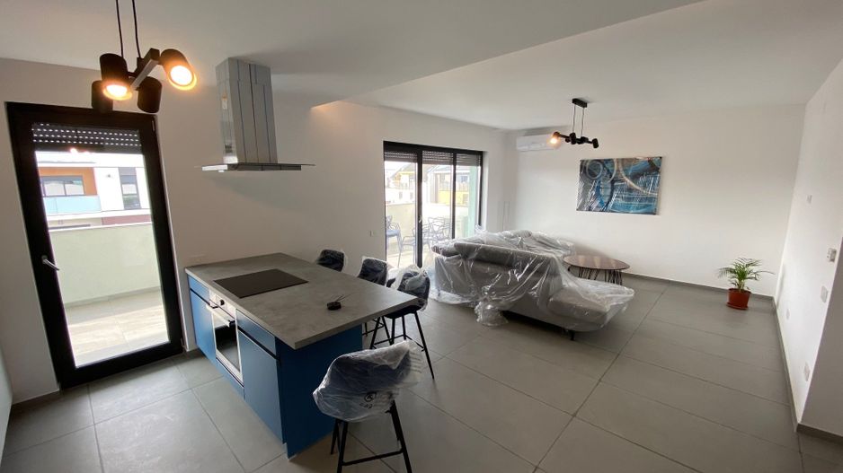 Penthouse  3 camere - Dumbravita - Poză 7