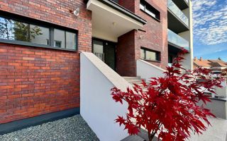 Apartament 3 camere, 2 bai Sibiu central Imobil Top lift garaj boxa - Poză 18