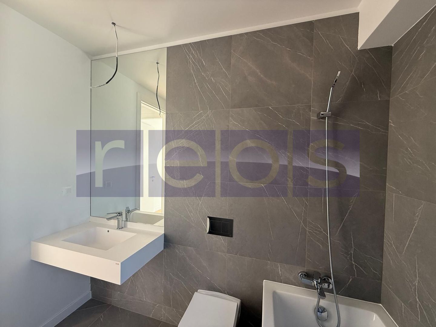 OPORTUNITATE | VANZARE 2 CAMERE | ONE VERDI | 67MP | TERASA | PARCARE - Poză 10