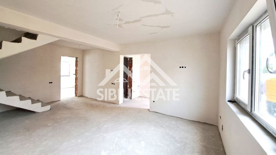 Casa cu pivnita si terasa Sibiu Calea Cisnadiei - Poză 6