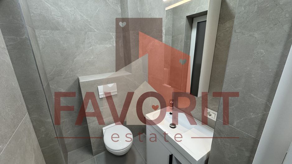 Mobilat si utilat. 2 locuri de parcare. Curte privata in CF - Poză 10