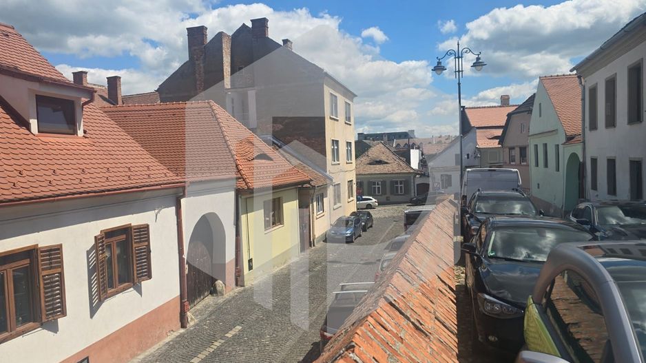 Apartament 2 camere decomandate Zona centrala - Poză 1