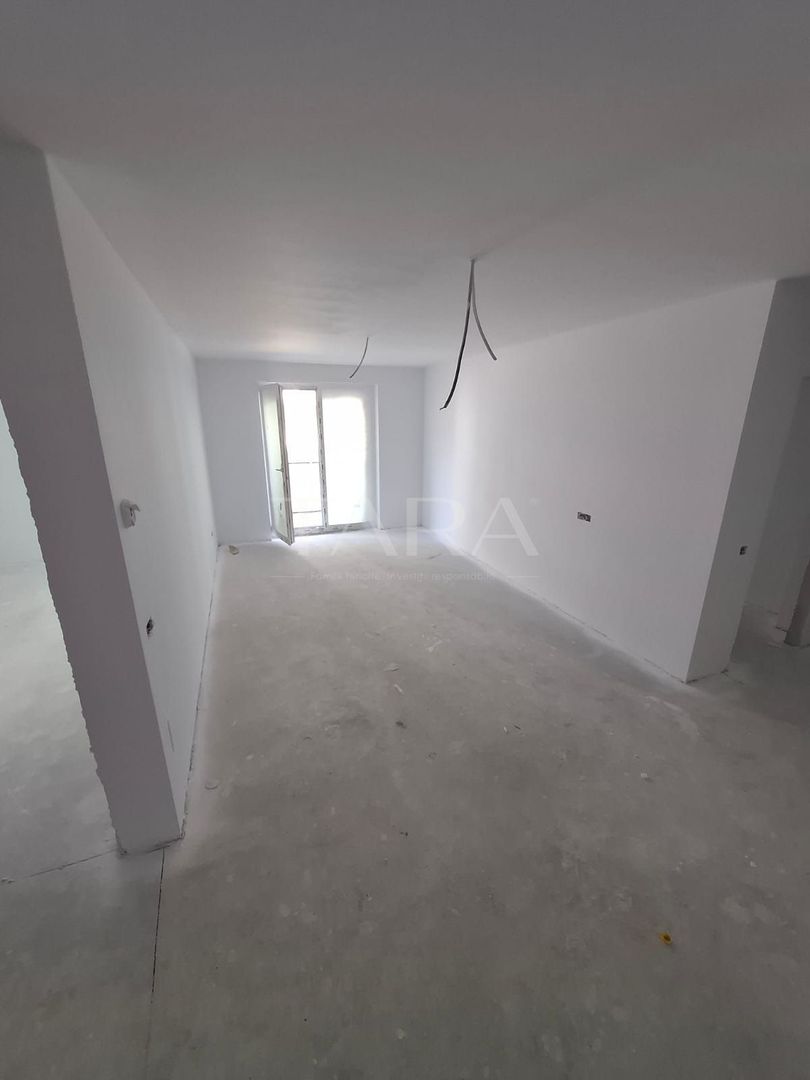 Apartament 2 camere + balcon 15 mp – zona Auchan - Poză 1