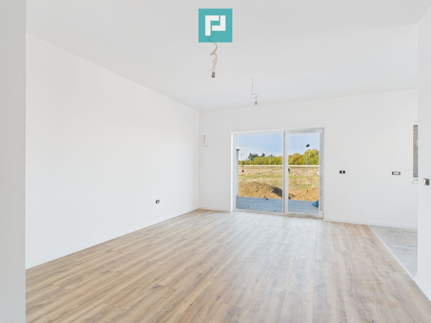 Casă modernă pe parter în Giarmata - Poză 2