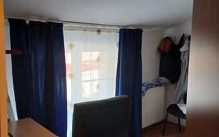 Casa insiruita de vanzare cu 4 camere in zona Centrala - Poză 8
