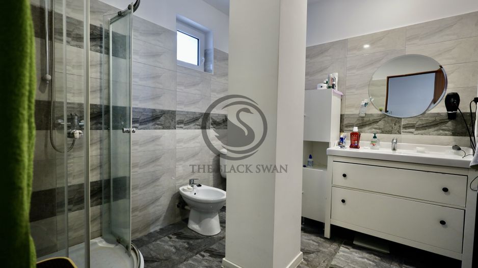 Casa/Vila de vanzare | 3 intrari separate | Plopeni | Comision 0% - Poză 16