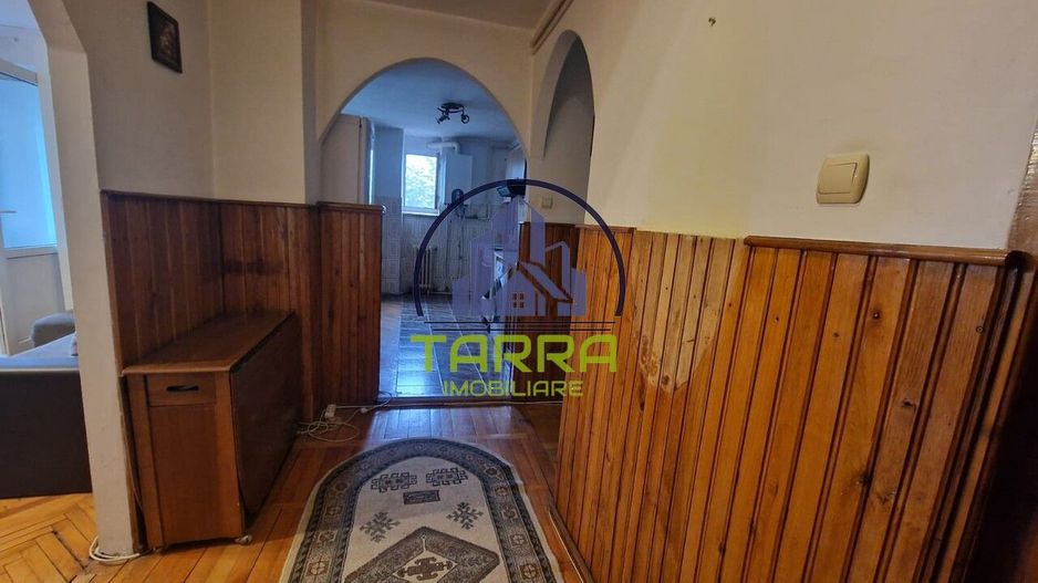 Apartament 3 camere de vazare in Alba Iulia zona Centru - Poză 4
