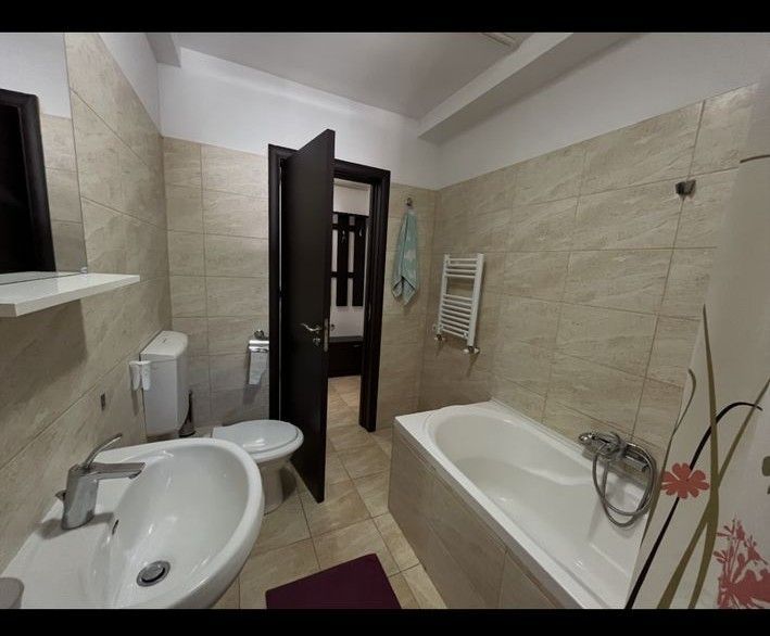 Vanzare Garsonieră 43 mp, etaj 4/5, bloc 2012 – Sebastian, mobilata - Poză 7
