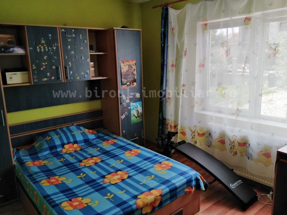 Vânzare Vilă P+1+Pod+Beci – Ideală pentru 2 Familii – Constanța, Km4 - Poză 5