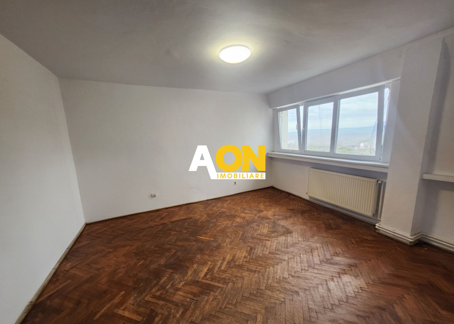 Apartament 1 Camera Zona Cetate, M-uri - Poză 1