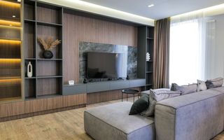 Chirie, apartament, 3 camere, strada Moara Roşie, Centru - Poză 1