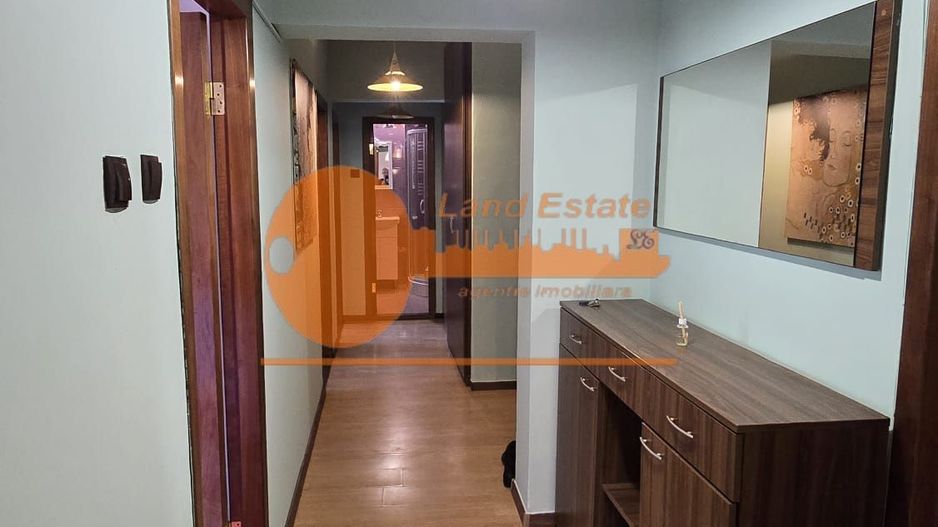 Apartament cu 4 camere in zona Lacul Tei - Bloc Reabilitat - Poză 8