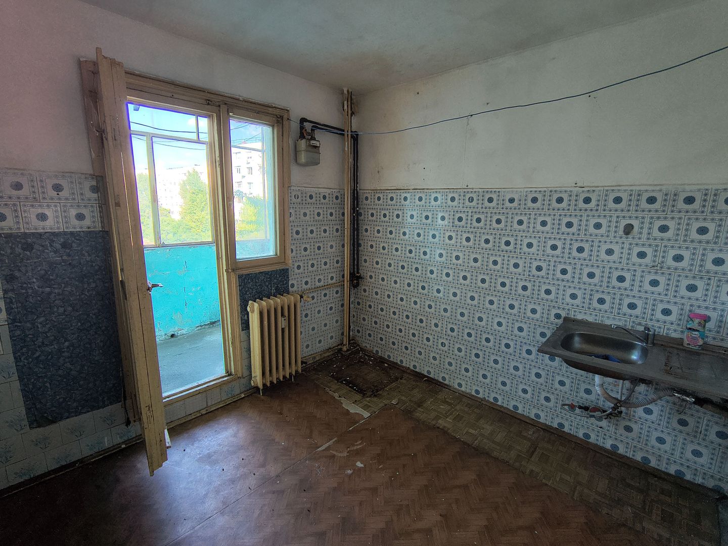 Apartament 3 camere semidecomandat Berceni - Poză 4