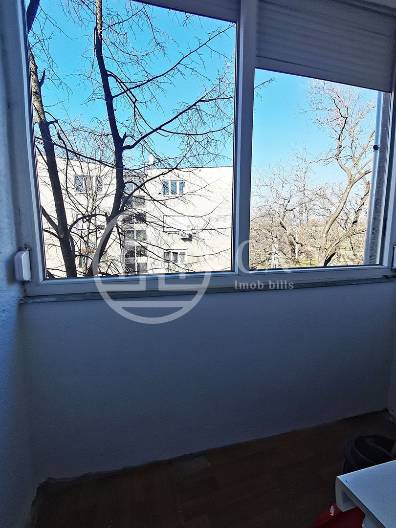Apartament de inchiriat cu 3 camere in zona ultracentrala, Oradea - Poză 11