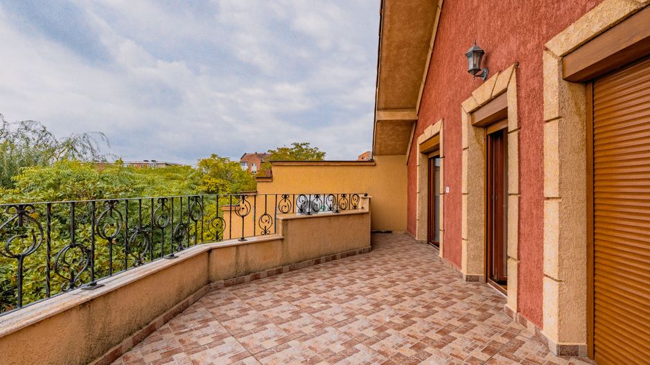 Vilă 6 camere în cartierul Alfa - Poză 20