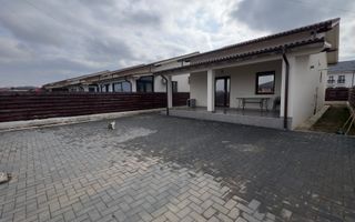 Închiriere Casă Premium - Poză 1