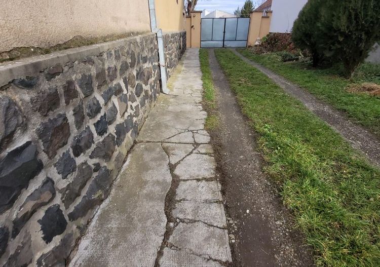 Parte de Casa Str Unirii cu 7 ari teren - Poză 2
