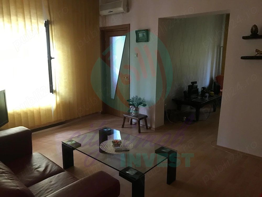 Casa pe parter, singura in curte, in Vatra Luminoasa - Poză 4