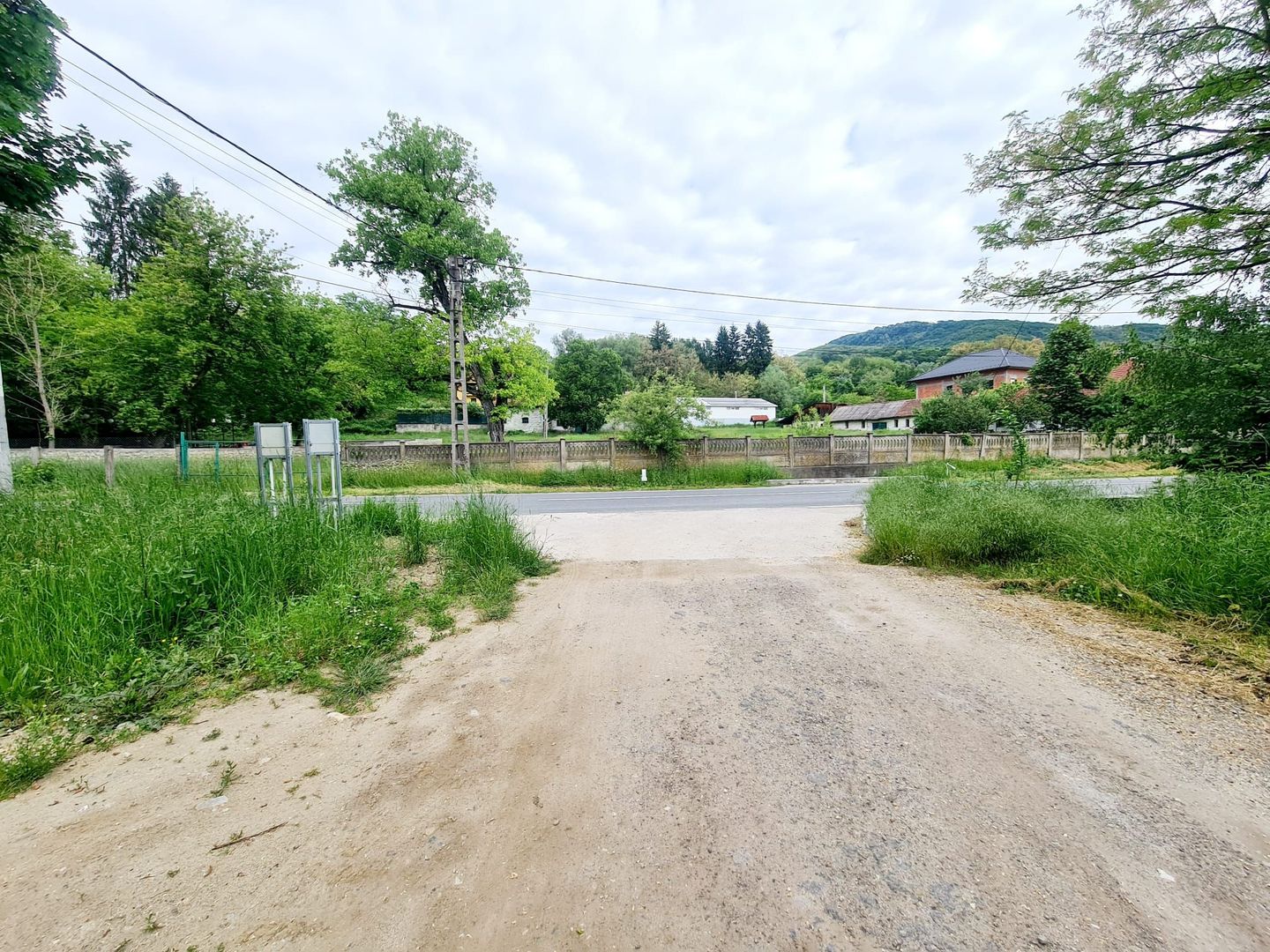 Teren intravilan Vladesti - Poză 2