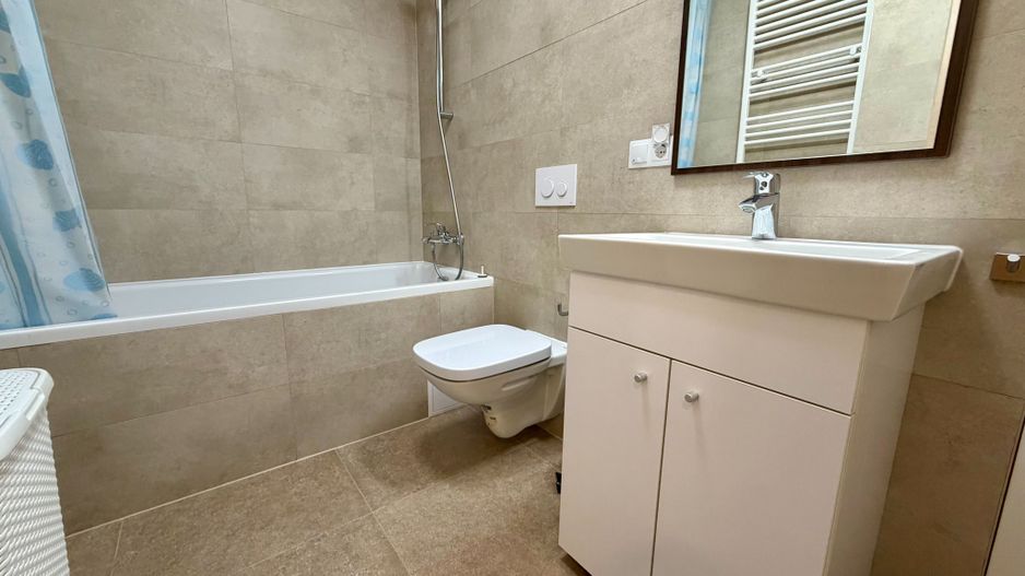 Apartament 2 camere Kasper cu vedere la pietonala - Poză 10