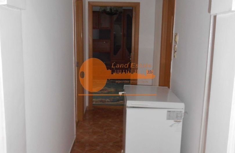 Apartament cu 2 camere la 6 minute de Metrou Gorjului - Poză 3