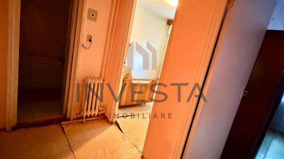 De vanzare apartament cu 3 camere pe strada Izlazului! - Poză 10