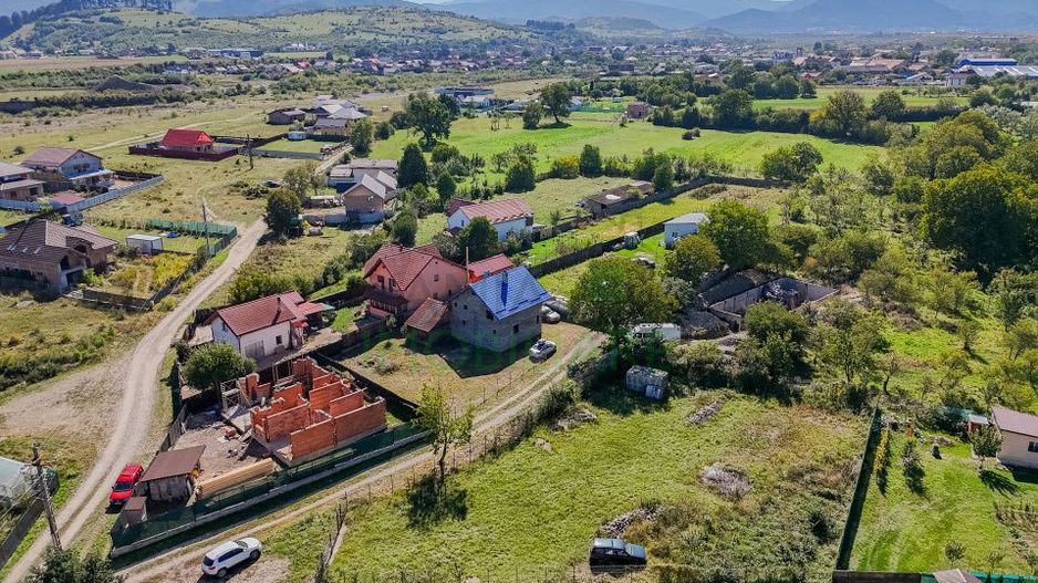 TEREN INTRAVILAN DE VÂNZARE -CĂRPINIȘ – BRAȘOV - Poză 11