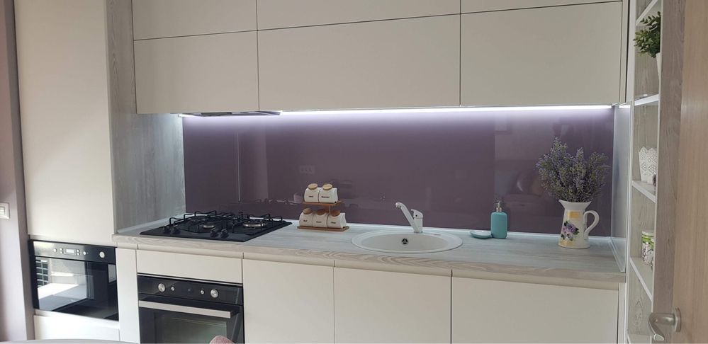 Ideal investitie!3 camere-Gradina Proprie, Parcare, Mobilat/Utilat Lux - Poză 2