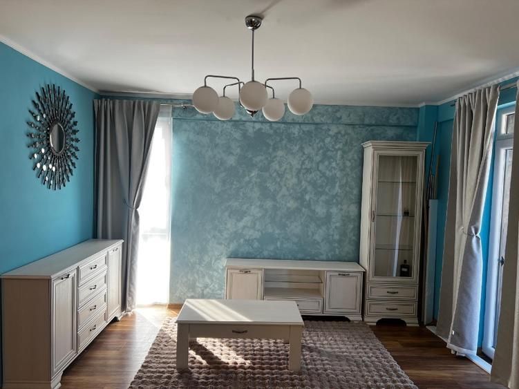 Apartament cu 3 camere, 2 bai si loc de parcare - Poză 4