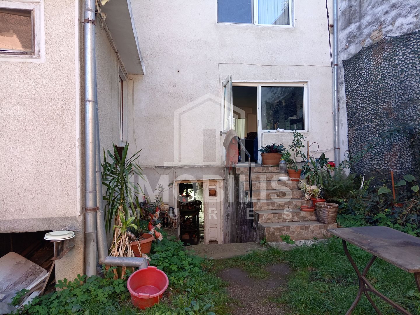Casa cu 2 corpuri de cladire | zona 7 Noiembrie - Poză 14