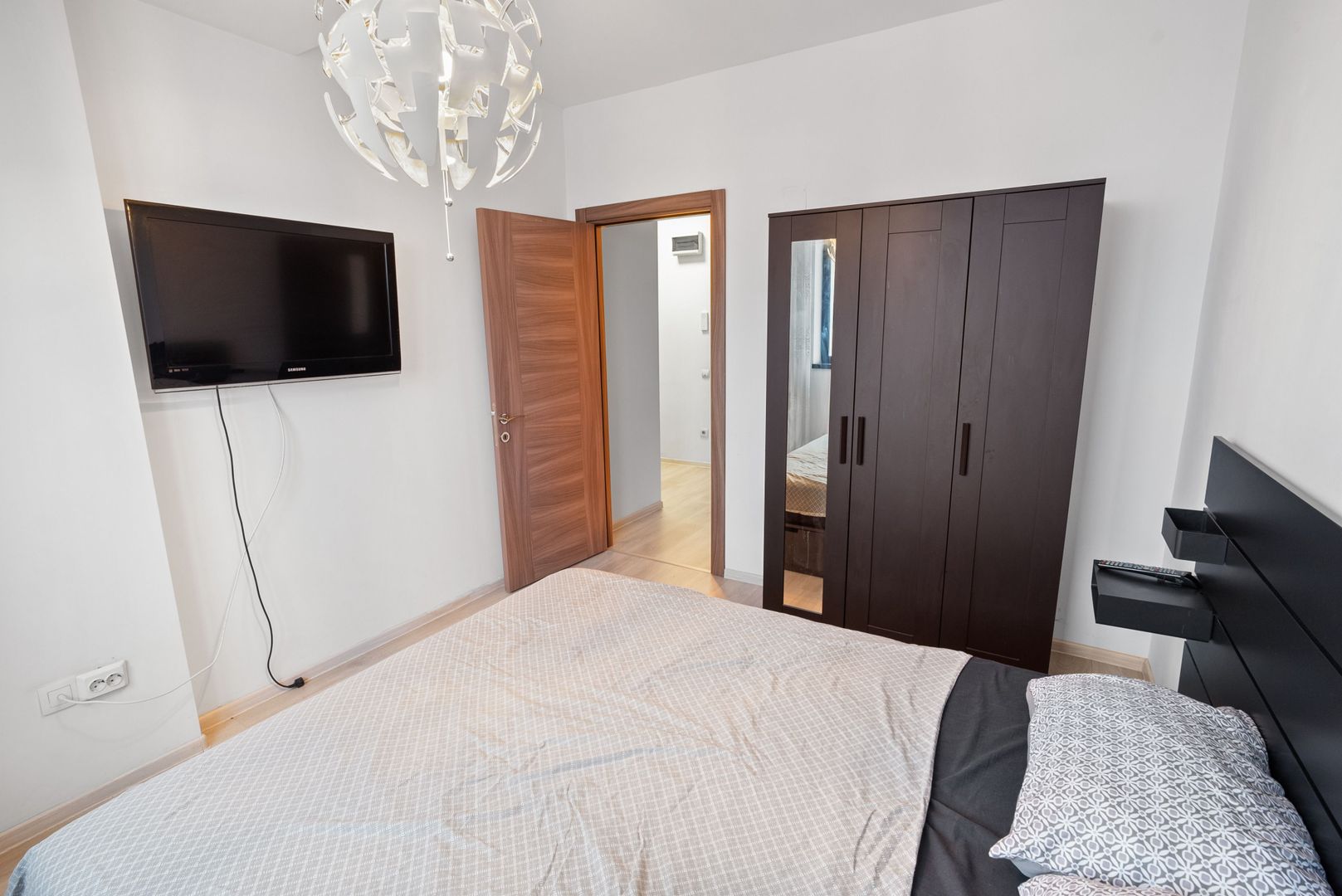 2 camere | 50 mp Etaj 10/10 | Bloc 2018 | Parcare inclusă | Grozavesti - Poză 4