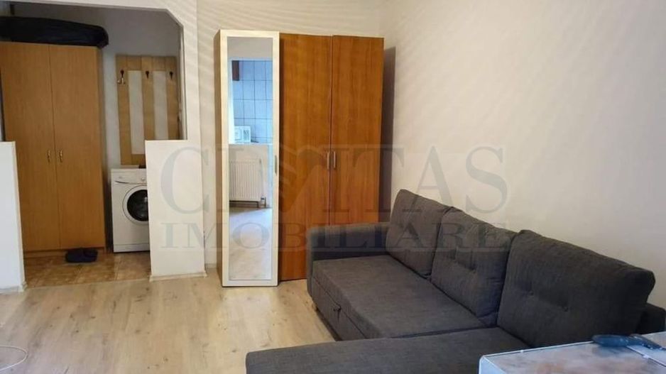 Garsoniera de vanzare in Zorilor - Poză 2
