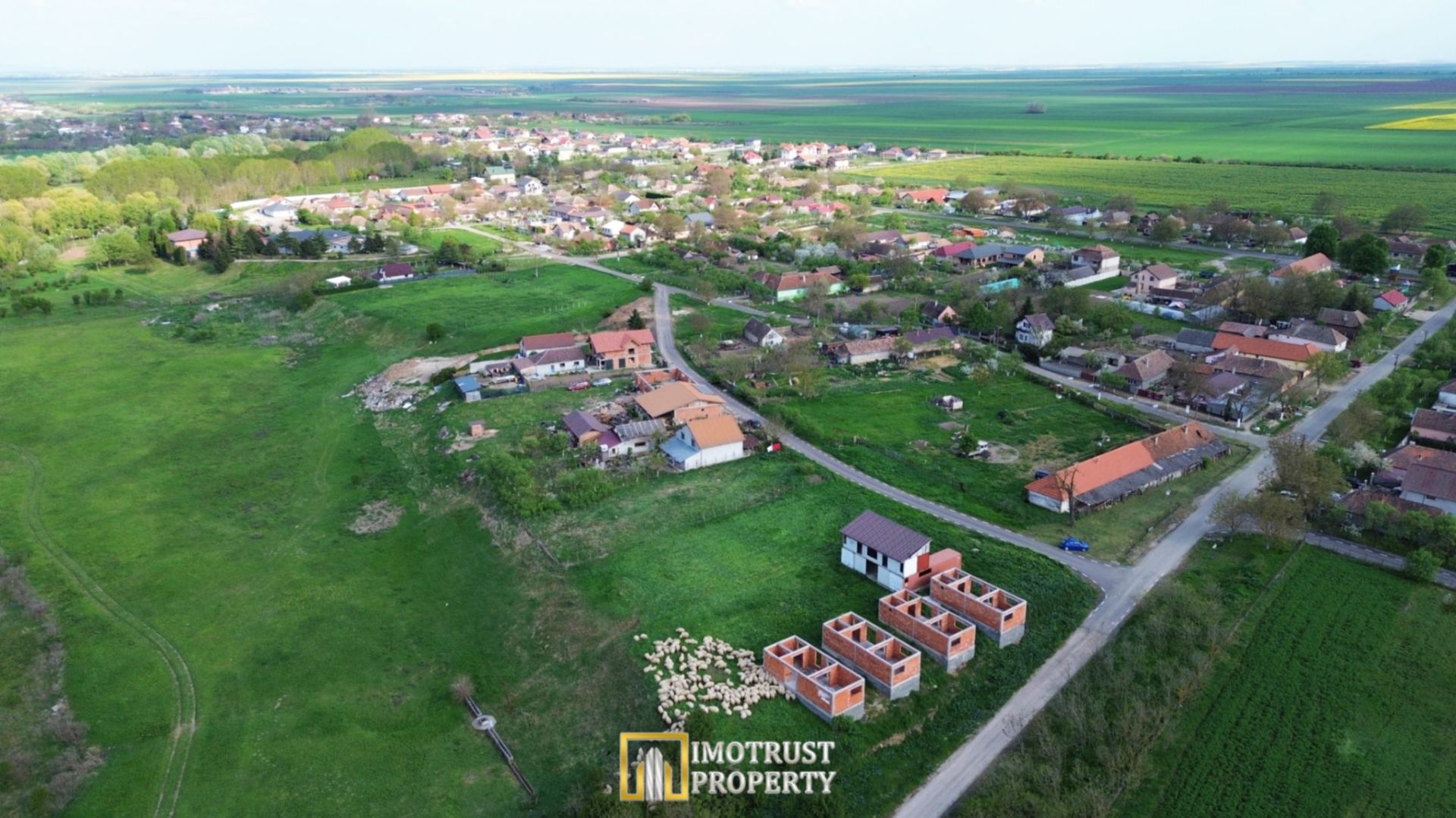 Case individuale în stadiu de roșu – Călugăreni, 8 km până la Arad - Poză 7