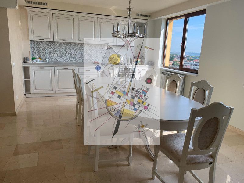 Tomis Plus - Penthouse spectaculos cu vedere superba la Mare si Lacul Siutghiol - Poză 5