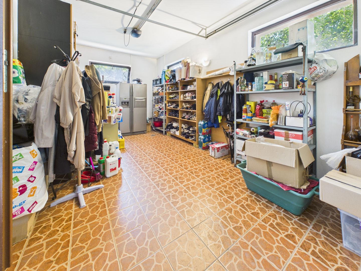 Vilă 10 camere + spațiu comercial | teren 1.300 mp | Otopeni 23 August - Poză 32