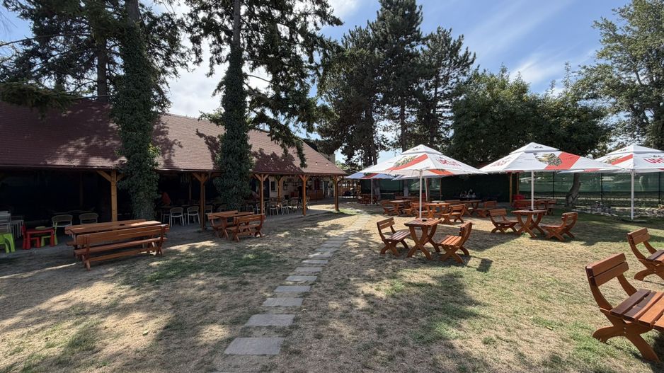 Afacere la cheie pe Strandul Neptun: restaurant, terasa, sala de evenimente - Poză 11