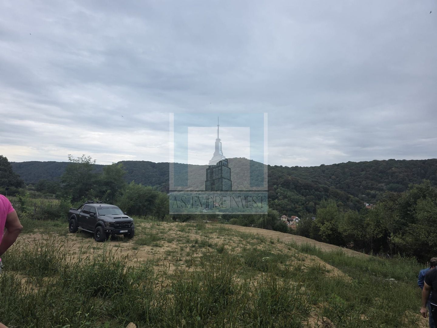 Teren intravilan de vanzare - Poză 1