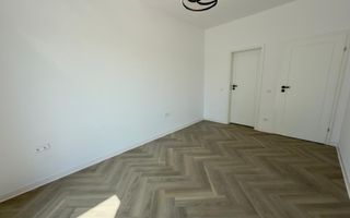 Apartament la CHEIE, 3 camere, parcare si boxa - Poză 4