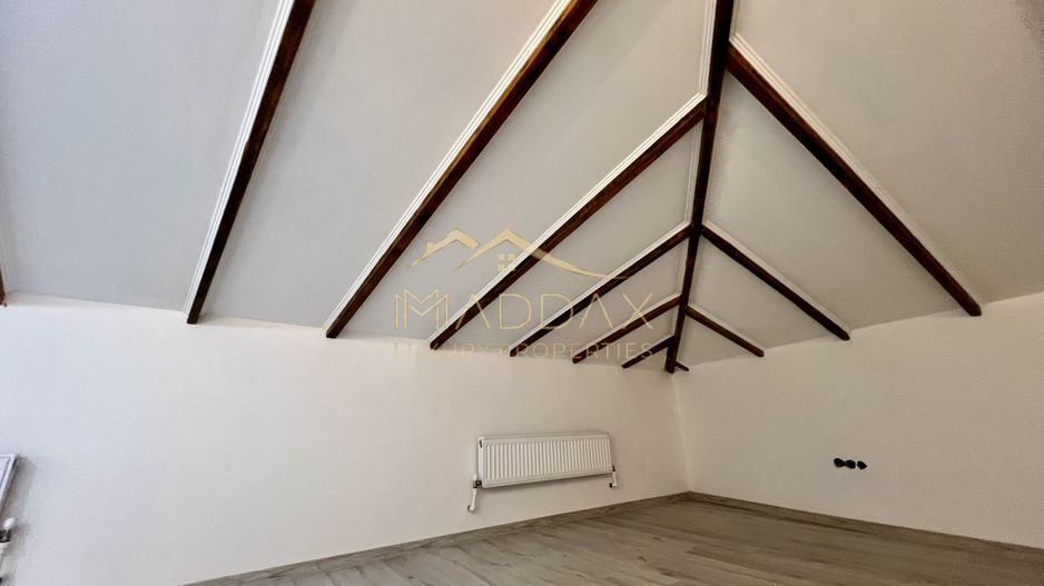 Casa **8 camere** // Domenii - Poză 40