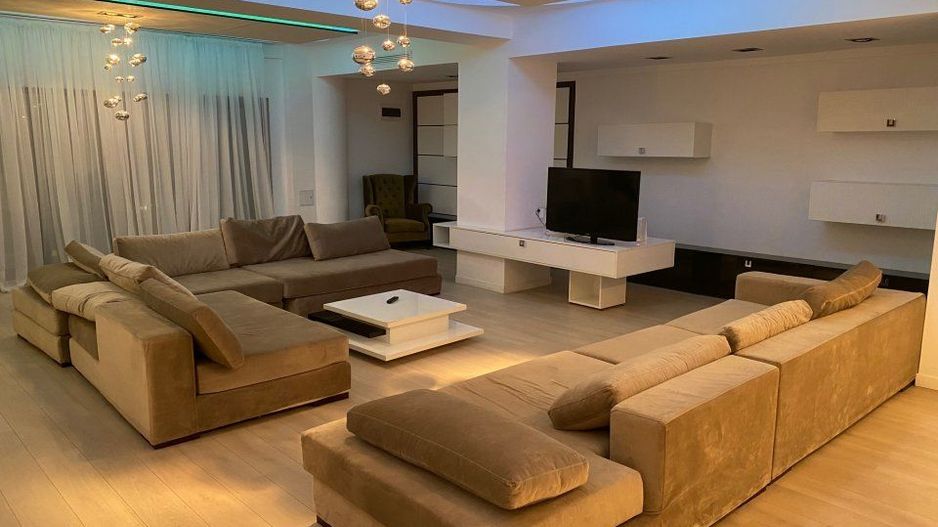 Apartament 4 camere, Herastrau, complex Persepolis, mobilat lux, 200 mp - Poză 1