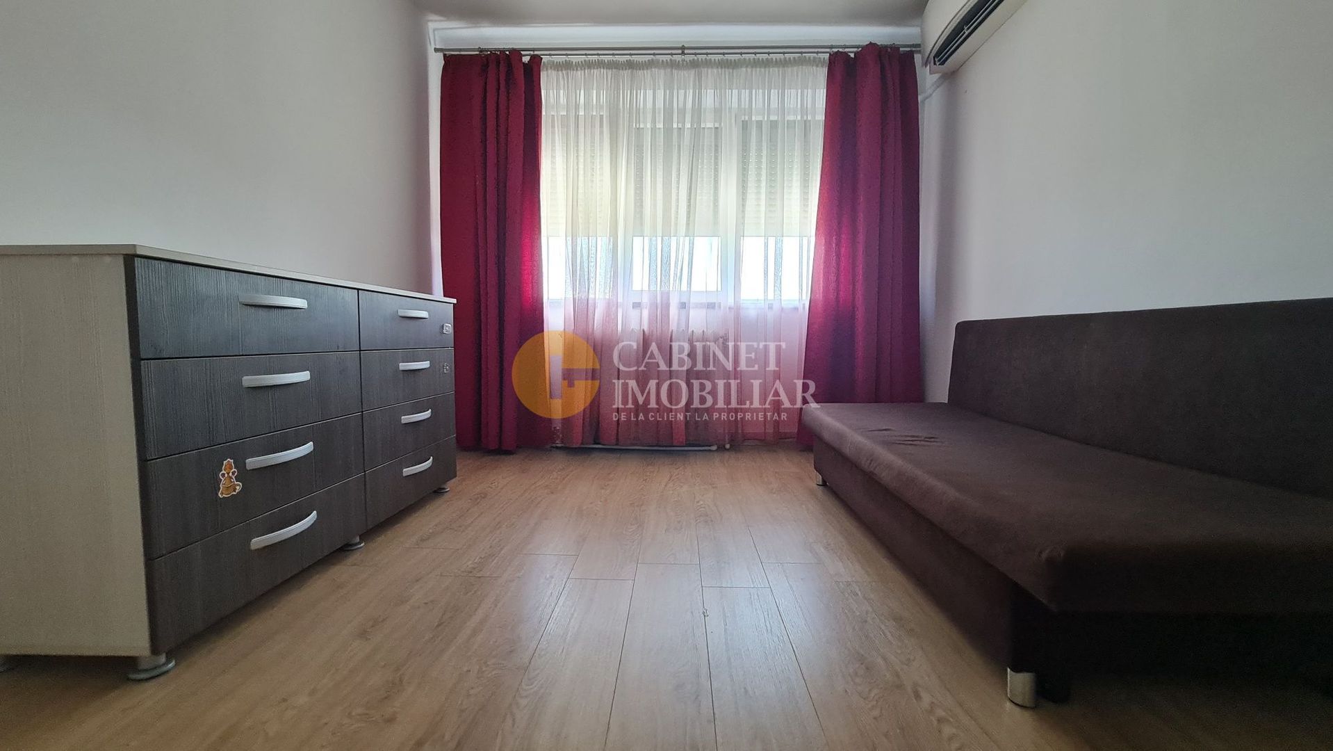 Podu Ros/Cotnari - Bloc fara risc - Mobilat Utilat - 3 camere decomandat - Poză 1